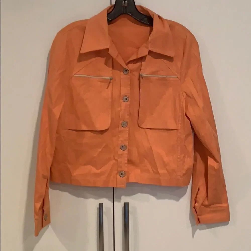 Orange jacket 🧥 - Picture 1 of 6